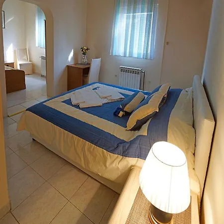 Hotel Pansion Lucia & Maria 4*