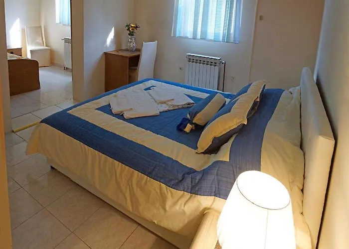 Hotel Pansion Lucia & Maria 4*